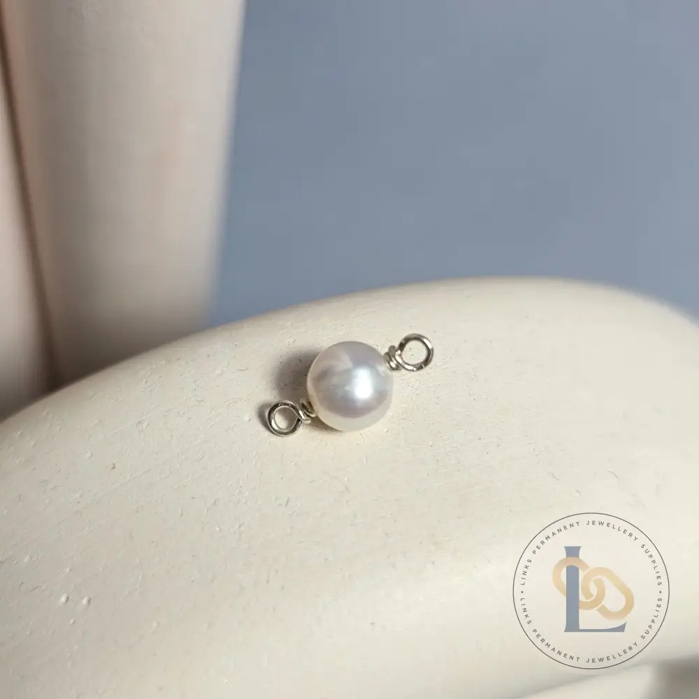 Freshwater Round Pearl Connector Charm - Image 3
